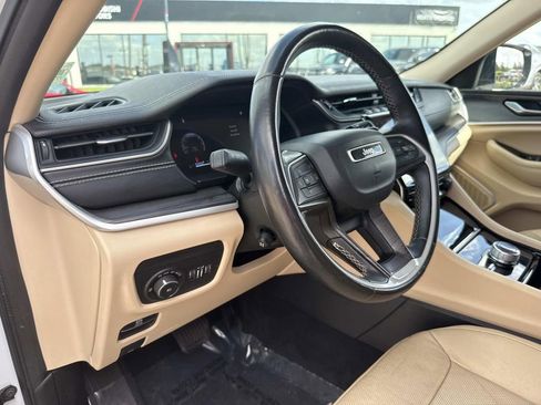 Used 2022 Jeep Grand Cherokee L Limited w/ Luxury Tech Group II AWD/4WD image 25
