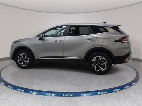 Used 2023 Kia Sportage LX AWD/4WD image 9