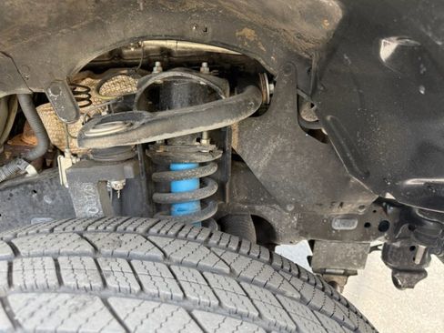 Used 2013 Toyota Tundra 2WD CrewMax w/ Tow Pkg image 13