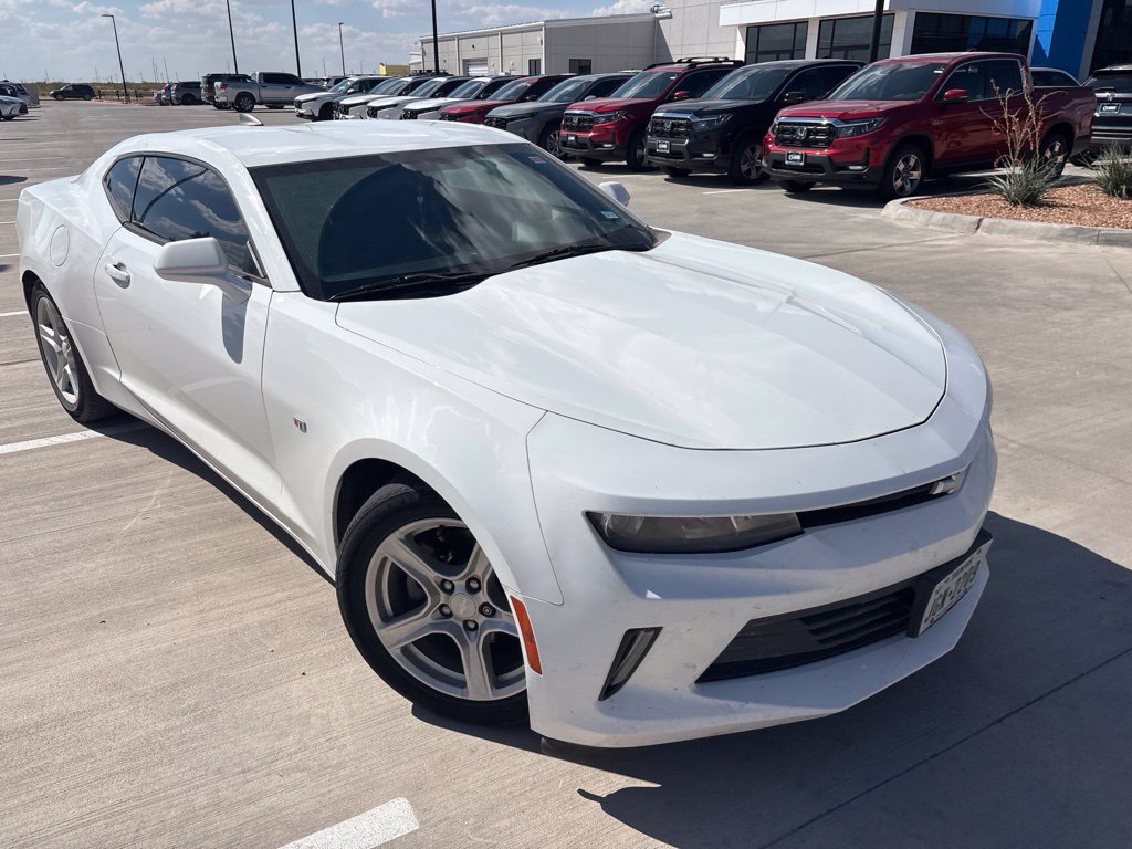 Used 2017 Chevrolet Camaro LT RWD image 13
