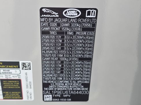 New 2026 Land Rover Range Rover Sport SE AWD/4WD image 36
