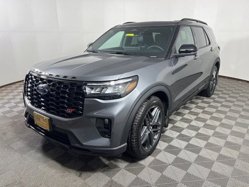 Certified 2025 Ford Explorer ST w/ Sun And Sound Package image 3