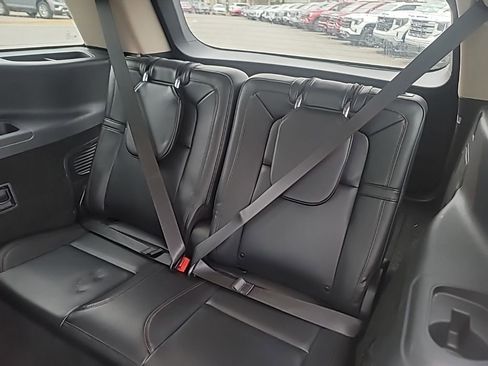 Used 2023 Lincoln Aviator Reserve image 25