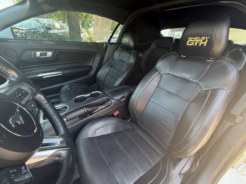 Used 2022 Ford Mustang GT Premium w/ GT Performance Package RWD image 33