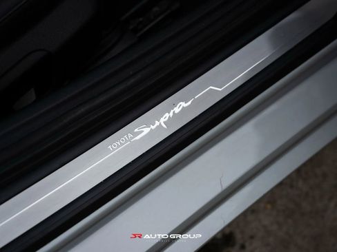 Used 2020 Toyota Supra image 6