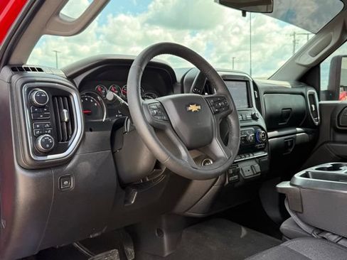 Used 2022 Chevrolet Silverado 2500 LT w/ Convenience Package AWD/4WD image 19