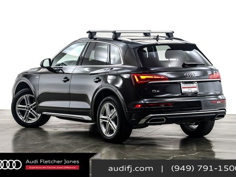Used 2024 Audi Q5 e Prestige w/ Prestige Package image 12