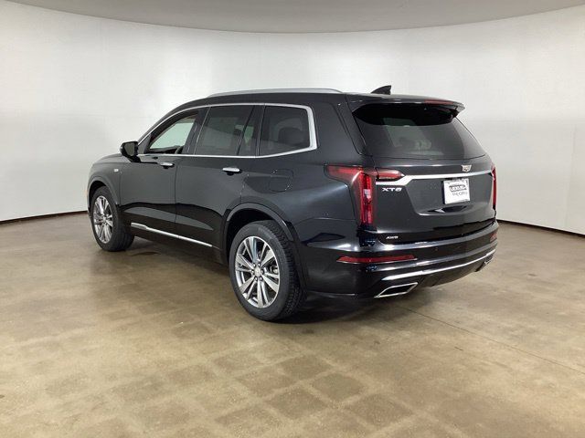 Used 2021 Cadillac XT6 Premium Luxury AWD/4WD image 7