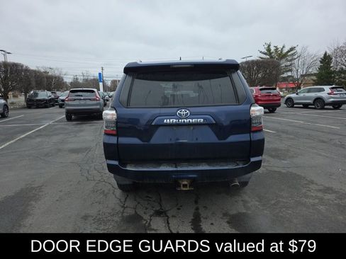 Used 2016 Toyota 4Runner SR5 image 7