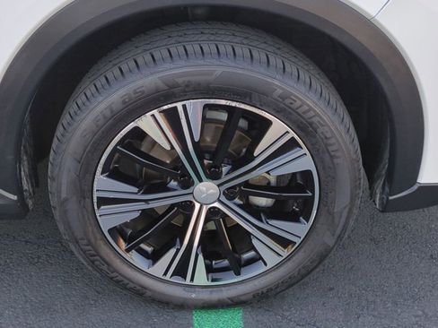 Used 2019 Mitsubishi Eclipse Cross SEL image 22