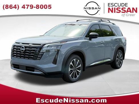 New 2026 Nissan Pathfinder Platinum AWD/4WD image 7