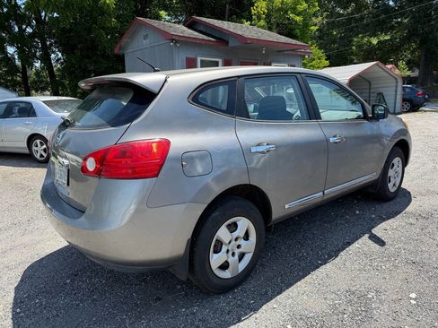 Used 2011 Nissan Rogue S FWD image 7