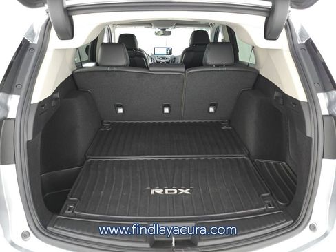 Used 2025 Acura RDX SH-AWD w/ Technology Package image 16