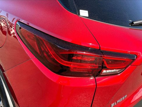 Used 2023 Chevrolet Blazer LT image 23