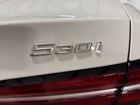 Used 2026 BMW 530i xDrive AWD/4WD image 10