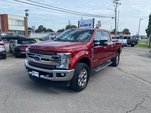 Used 2019 Ford F250 Lariat w/ Chrome Package AWD/4WD image 2