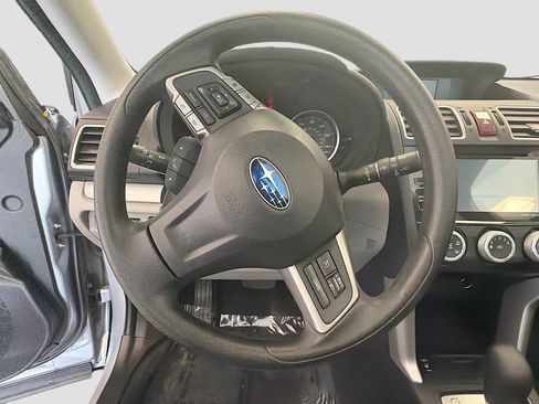 Used 2016 Subaru Forester 2.5i Premium w/ All-Weather Package AWD/4WD image 18