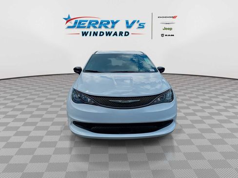 New 2026 Chrysler Voyager LX FWD image 3