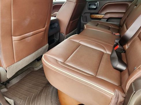 Used 2016 Chevrolet Silverado 2500 High Country w/ Duramax Plus Package AWD/4WD image 27