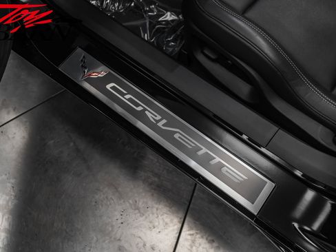 Used 2015 Chevrolet Corvette Z06 RWD image 29