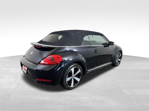 Used 2013 Volkswagen Beetle 2.0T FWD image 6