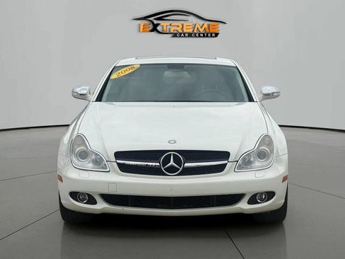 Used 2008 Mercedes-Benz CLS 550 w/ P1 Pkg image 9