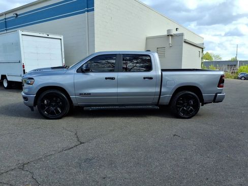 Used 2024 RAM 1500 Laramie AWD/4WD image 2
