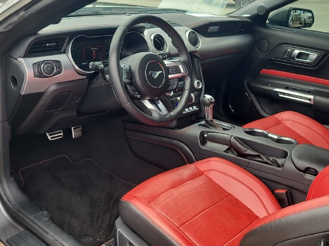 Used 2022 Ford Mustang GT Premium w/ Equipment Group 401A RWD image 13