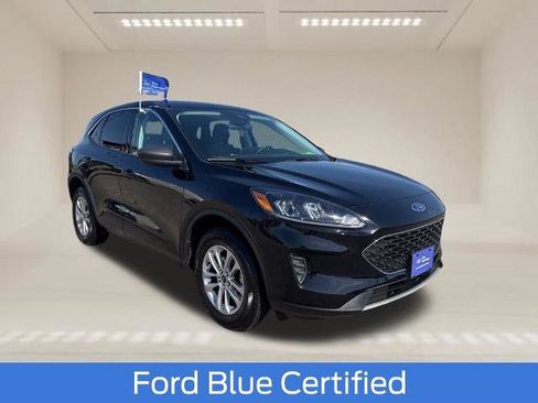 Certified 2022 Ford Escape SE w/ Convenience Package image 1