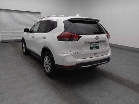 Used 2020 Nissan Rogue SV FWD image 5