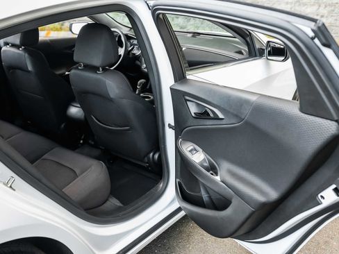 Used 2025 Chevrolet Malibu RS image 17