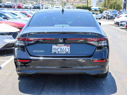 Certified 2023 Honda Accord LX image 22
