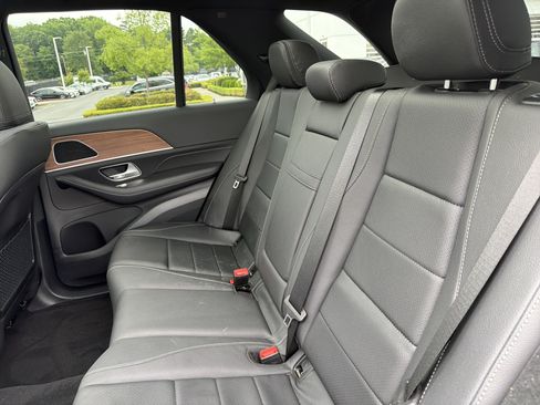 Certified 2025 Mercedes-Benz GLE 350 4MATIC image 32