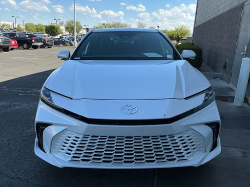 Used 2026 Toyota Camry XSE FWD image 21