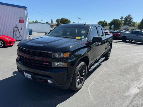 Used 2021 Chevrolet Silverado 1500 Custom w/ LPO, Dark Essentials Package RWD image 5