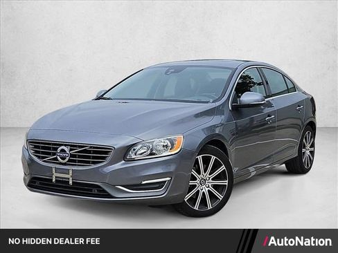 Used 2018 Volvo S60 T5 Inscription AWD/4WD image 1