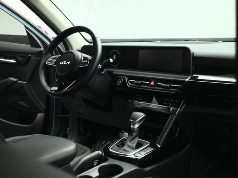 Certified 2024 Kia Seltos S FWD image 62