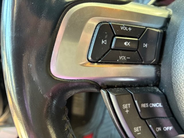 Used 2022 Ford Mustang Premium RWD image 17