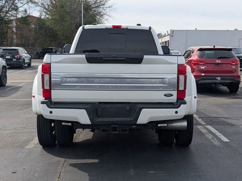 Used 2022 Ford F450 Platinum w/ FX4 Off-Road Package image 6