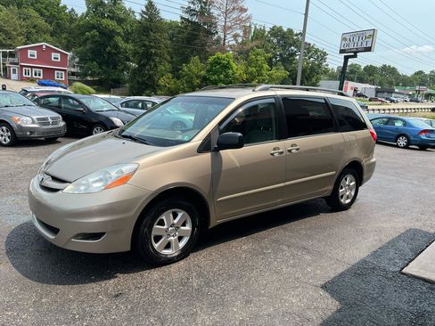Used 2006 Toyota Sienna LE FWD image 10