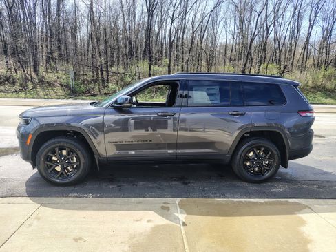New 2026 Jeep Grand Cherokee L 4WD image 6
