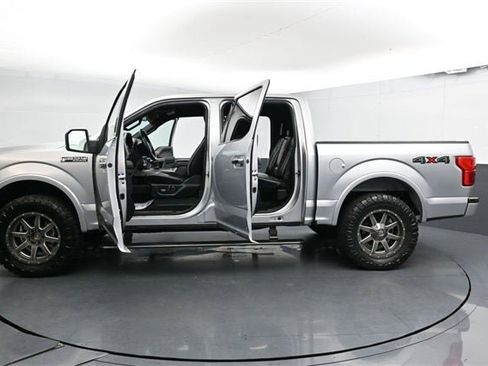 Used 2019 Ford F150 Platinum image 35