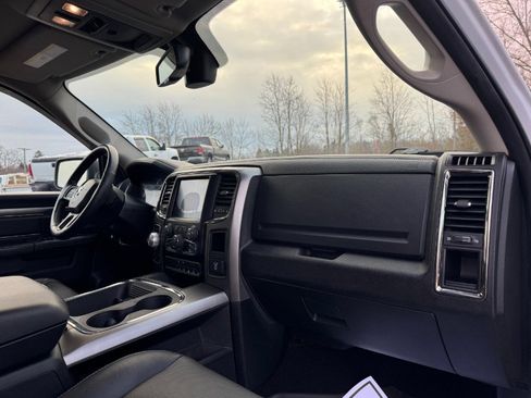 Used 2018 RAM 1500 Sport image 19