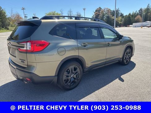 Used 2024 Subaru Ascent Onyx Edition image 7