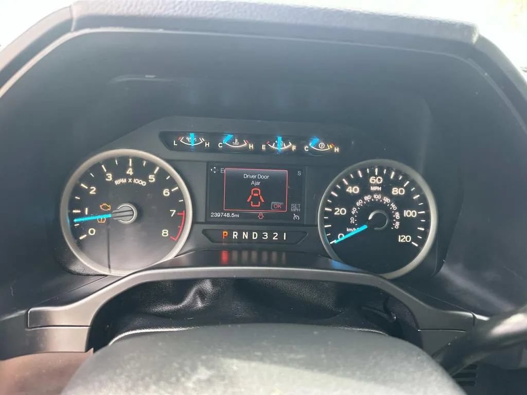 Used 2016 Ford F150 XLT w/ Trailer Tow Package AWD/4WD image 19