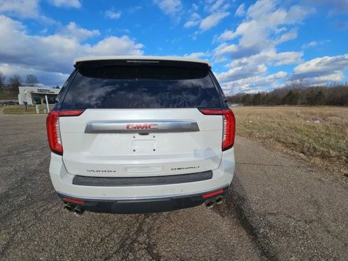 Used 2021 GMC Yukon Denali w/ Denali Ultimate Package image 4