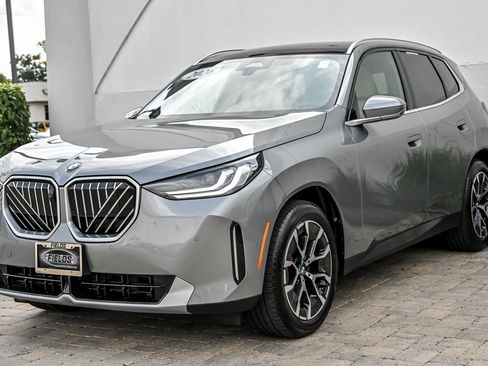 Used 2026 BMW X3 xDrive30i w/ Premium Package AWD/4WD image 5