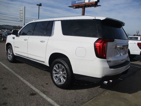 Used 2021 GMC Yukon XL Denali image 21