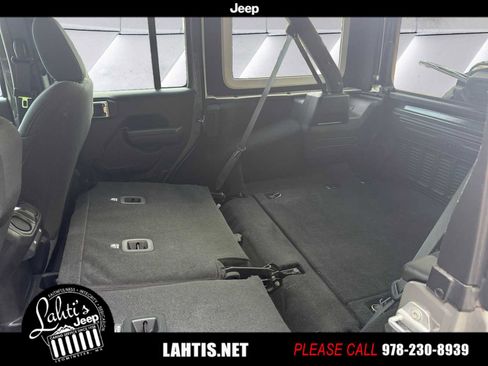 Certified 2021 Jeep Wrangler Unlimited Islander image 16