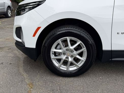 Certified 2023 Chevrolet Equinox LT AWD/4WD image 9